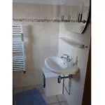 펜션 Hartig Modern Retreat *