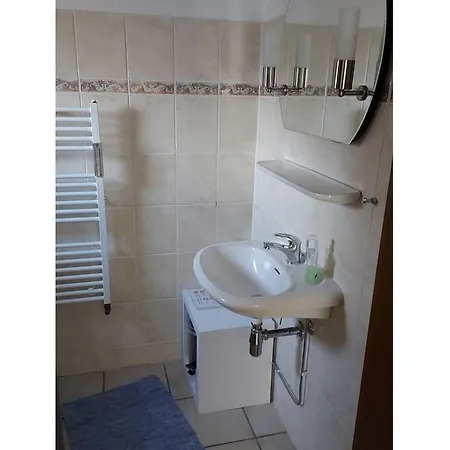 בית נופש Hartig Modern Retreat *